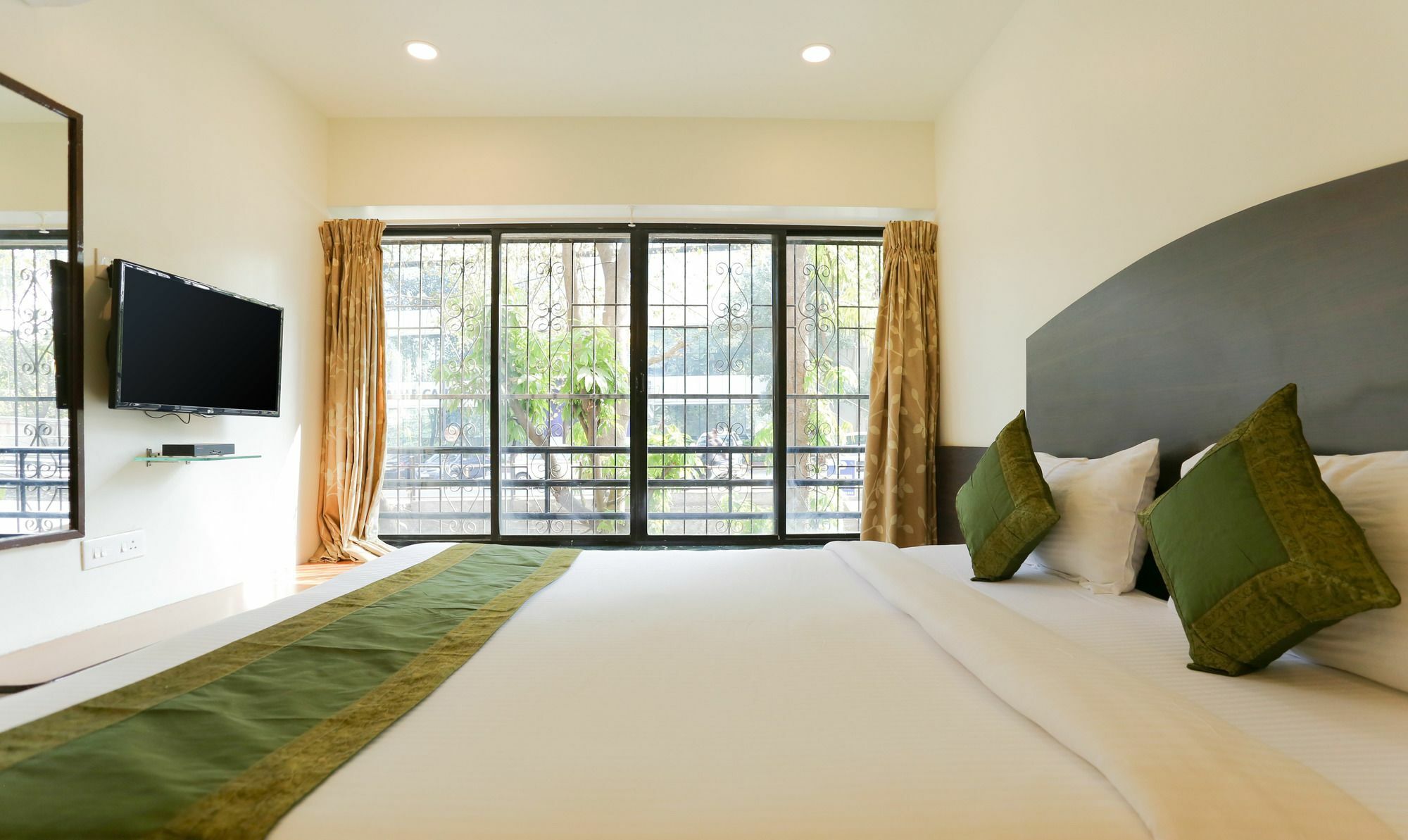 Itsy Hotels Hill View Ex Pune Luaran gambar