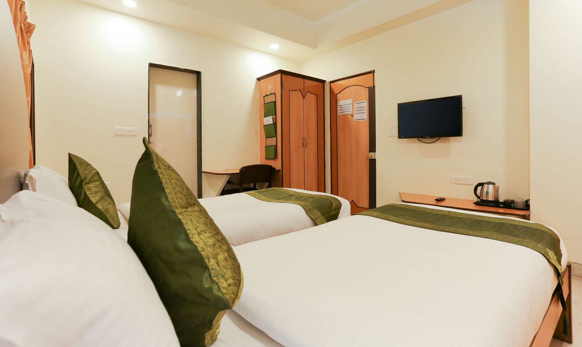 Itsy Hotels Hill View Ex Pune Luaran gambar