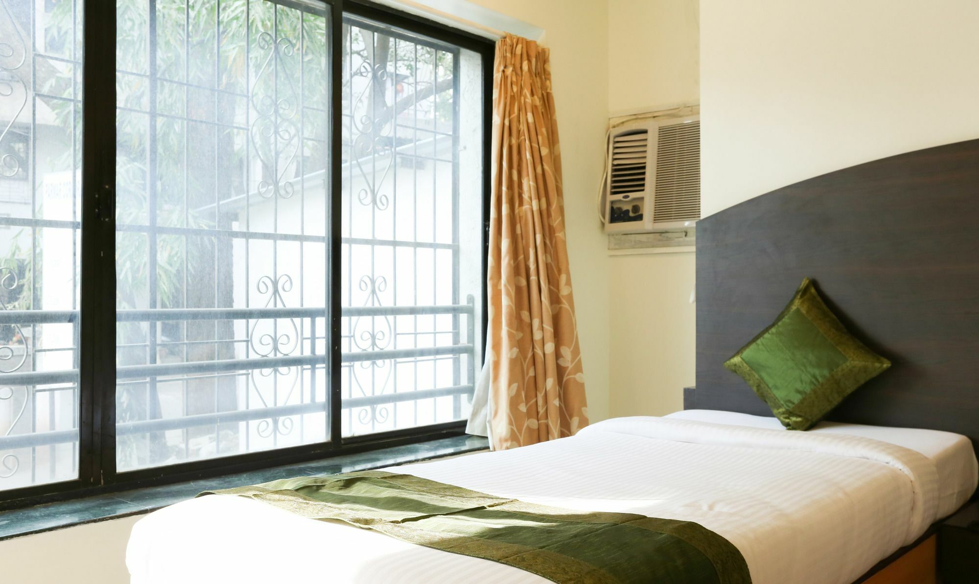 Itsy Hotels Hill View Ex Pune Luaran gambar